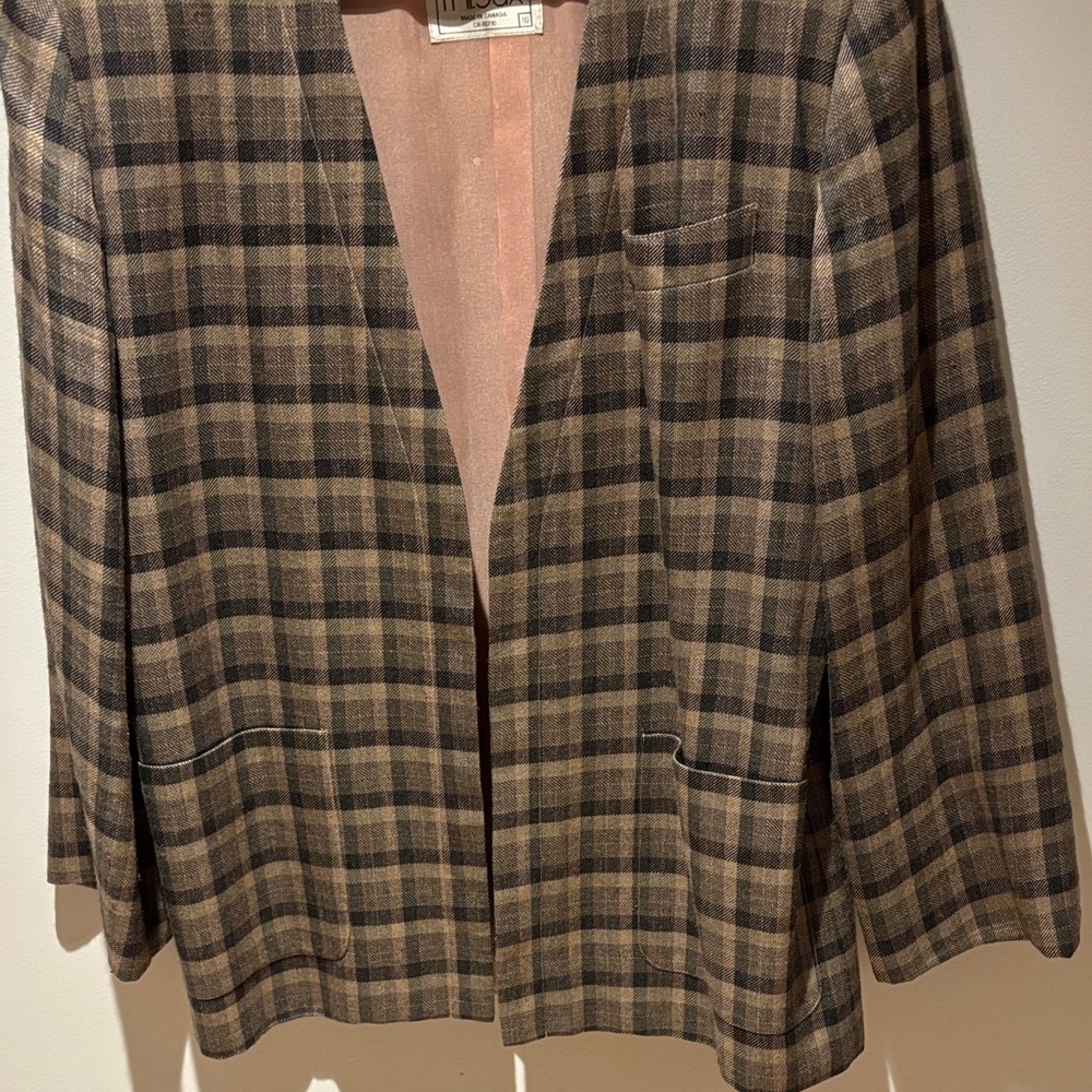 “If This Doesn’t Sell I’m Keeping It” Plaid Blazer | Made in Canada - Picture 6 of 8